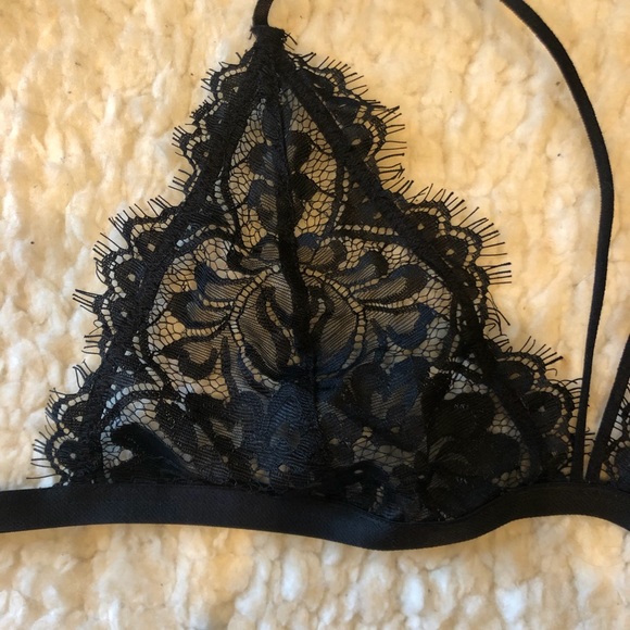 TOBI Eyelash Lace Strappy Bralette Sz L - Picture 4 of 6